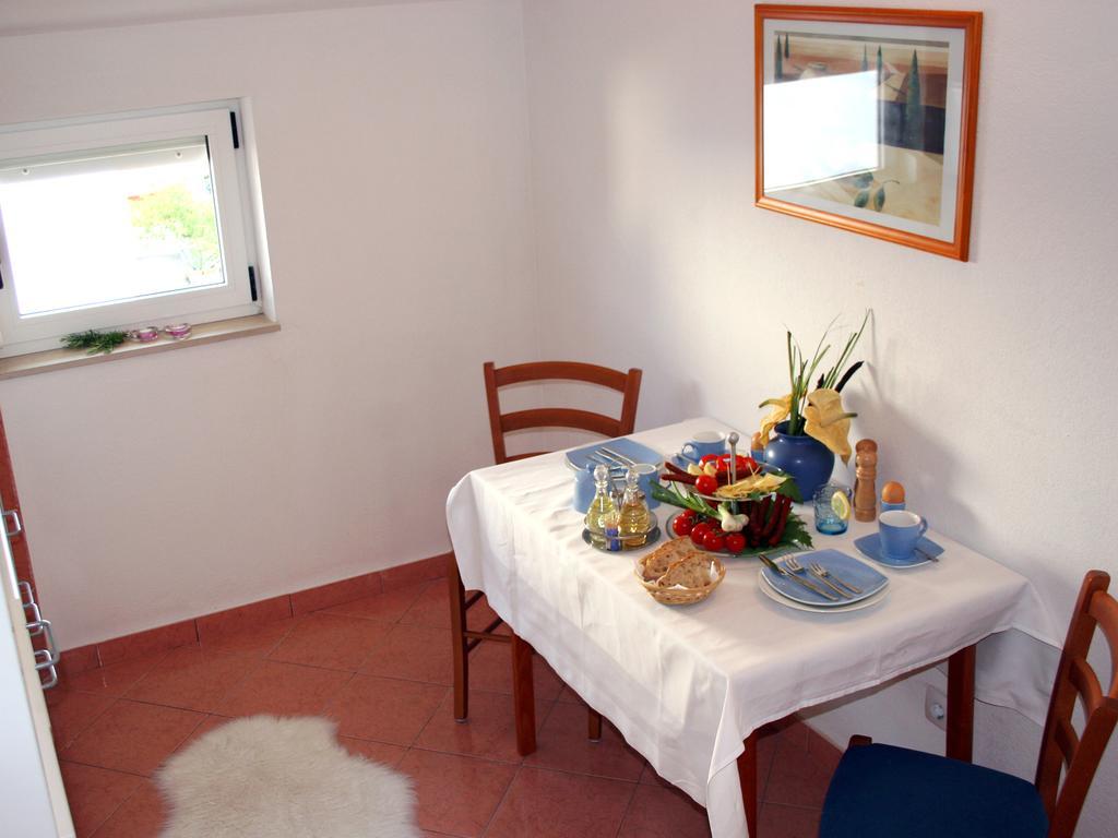 Apartments Gavric Trogir Rom bilde